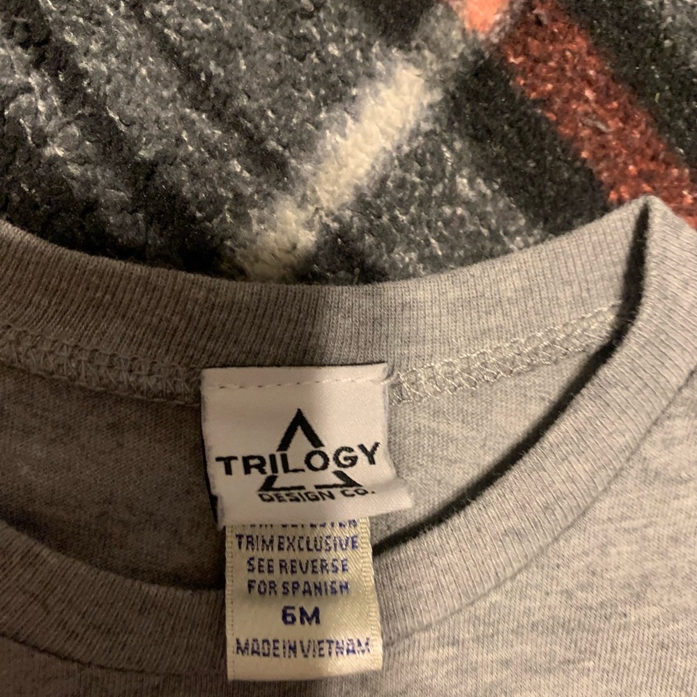 Trilogy Tee Lot - Picture 8 of 8